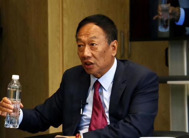 富士康|风口浪尖上的富士康，已开始为自己准备“后路”！