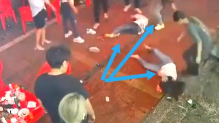 愤怒！唐山恶男无故殴打女子事件！后续给社会的启示！