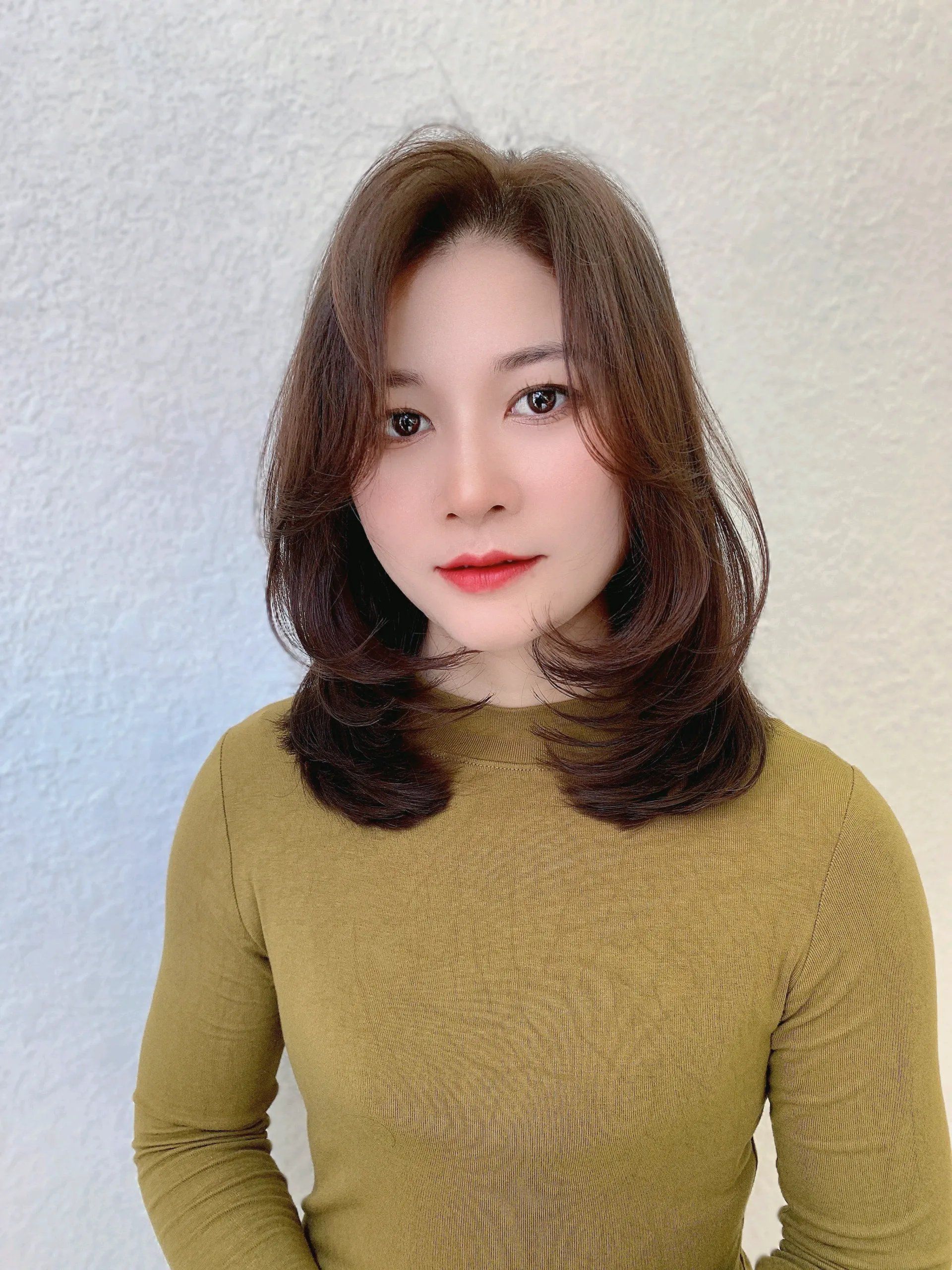 连衣裙 新春流行发型17款,好看时尚很心动,每款都想试一试