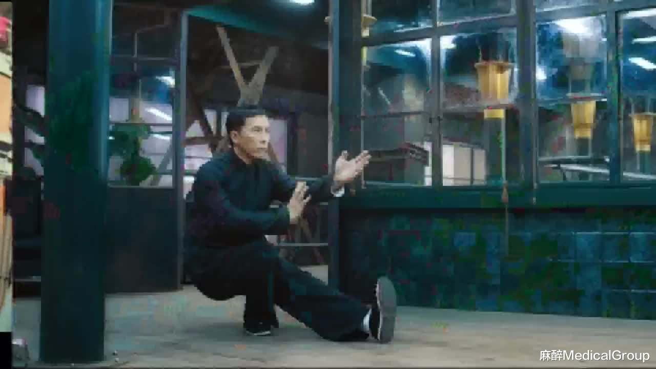 医生|肛肠科医生尝试“叶问蹲”，“菊花”隐隐作痛，成了自己科新患者