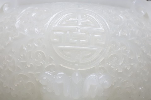 和田玉籽料|舊藏和田玉籽料“螭龙献寿 三足炉”