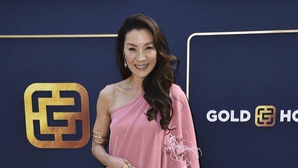 杨紫琼|红遍国际被封“女版成龙”！杨紫琼懒理标签：这并不影响我