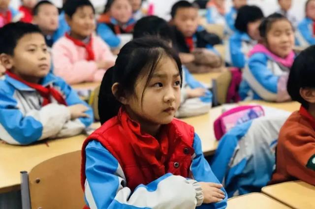 “他这是诬陷”，孩子写作文把家长写成游戏狂，杭州爸爸大喊冤枉