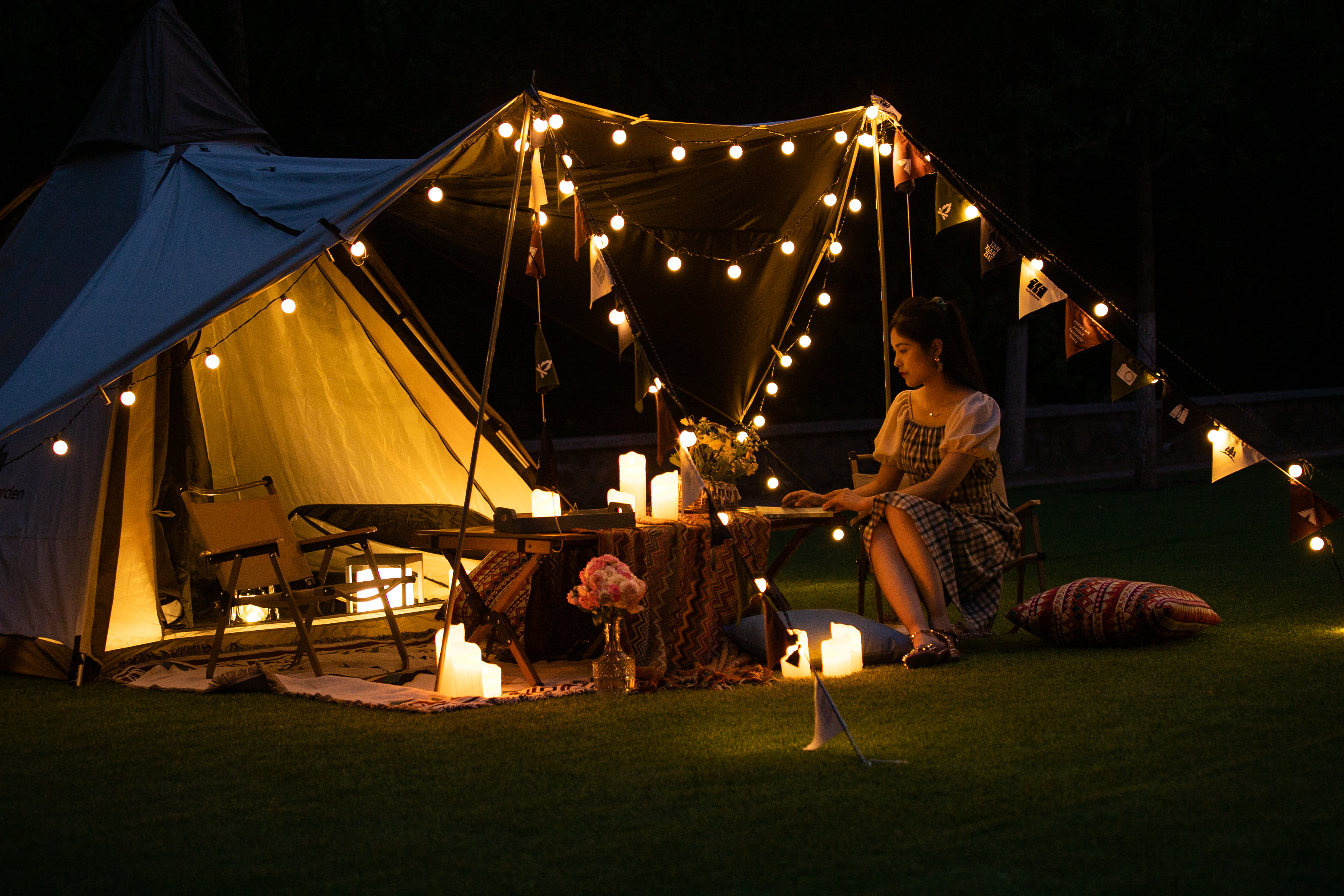 露营|夏日避暑胜地 | 露营 泳池 星空……收藏版攻略