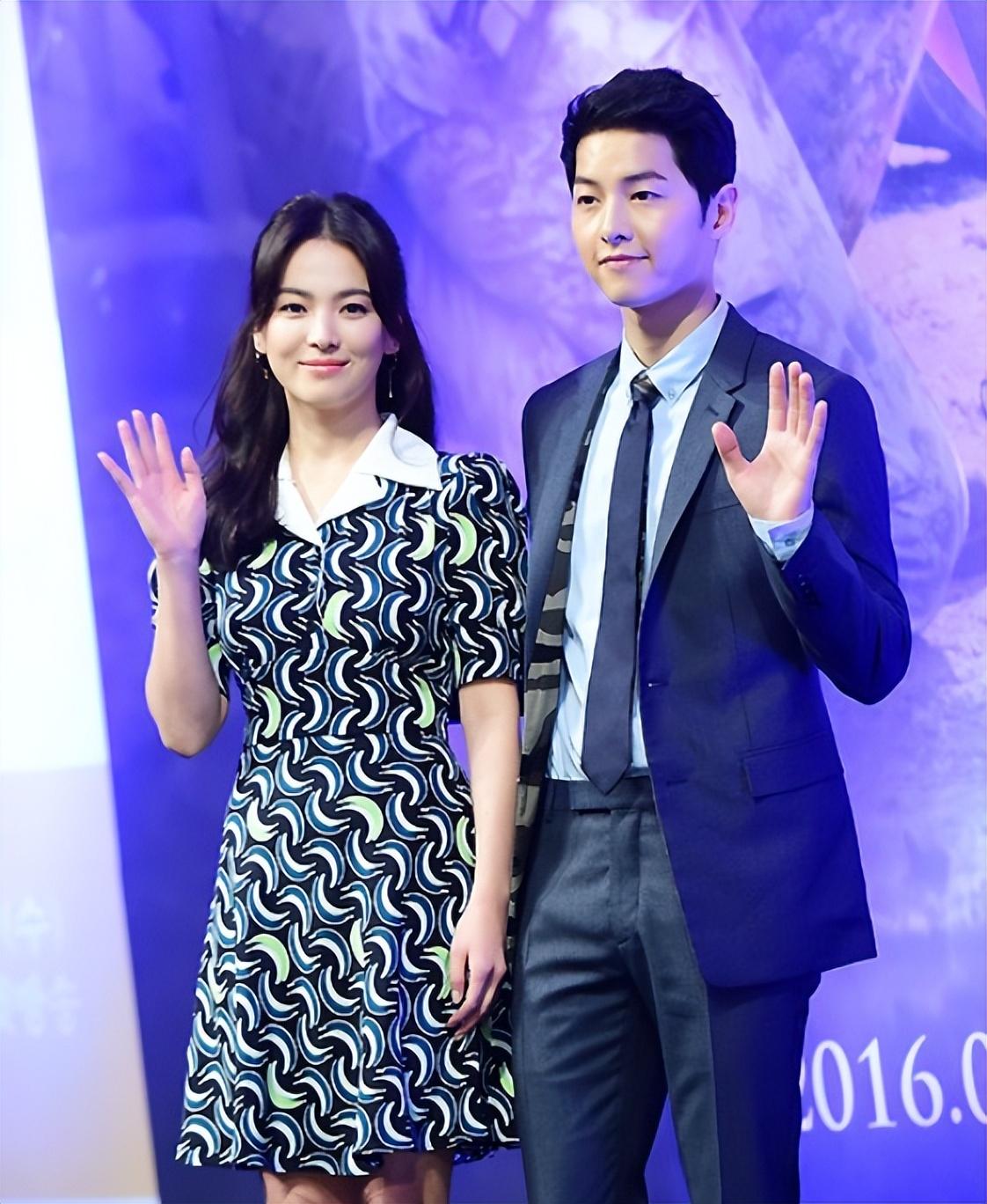 宋仲基|37岁宋仲基官宣恋情!亲密互动全被拍,颜值高不输宋慧乔