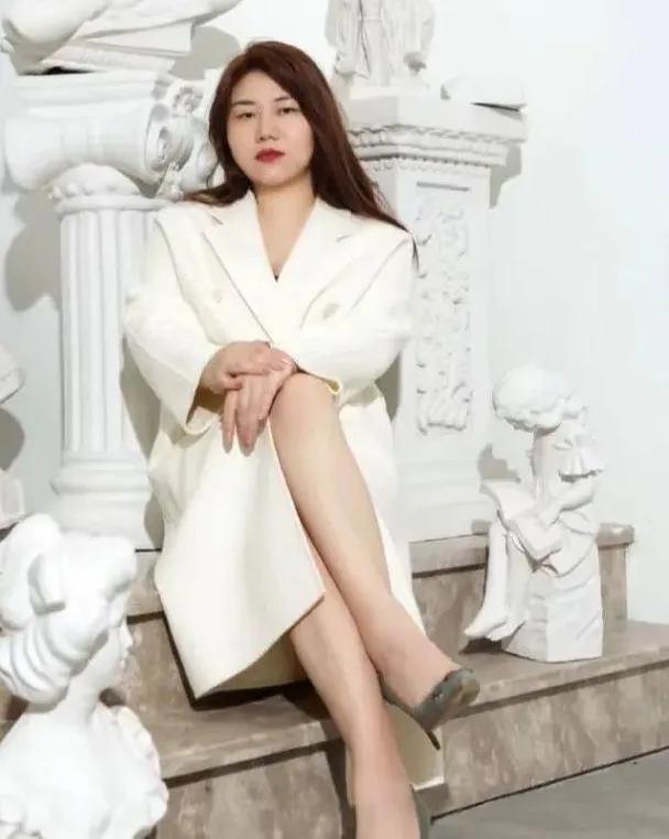 杨天真|杨天真太霸道，坐地铁逼别人换座！