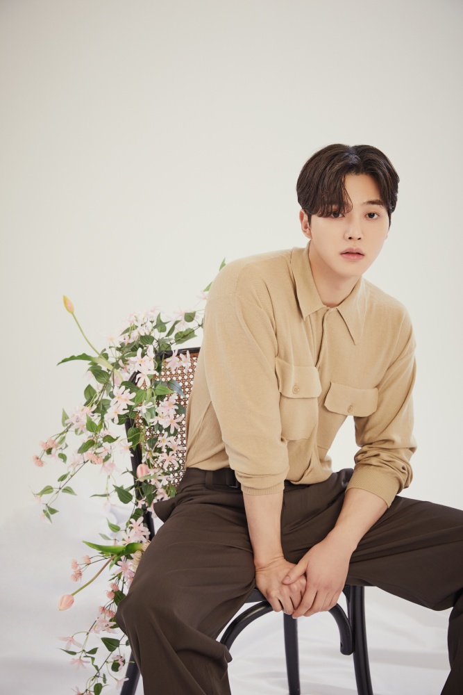 马苏|宋江《气象厅的人们》狂扑朴敏英滚床单收视飙 演技讨喜网夸「不再是人形立牌」