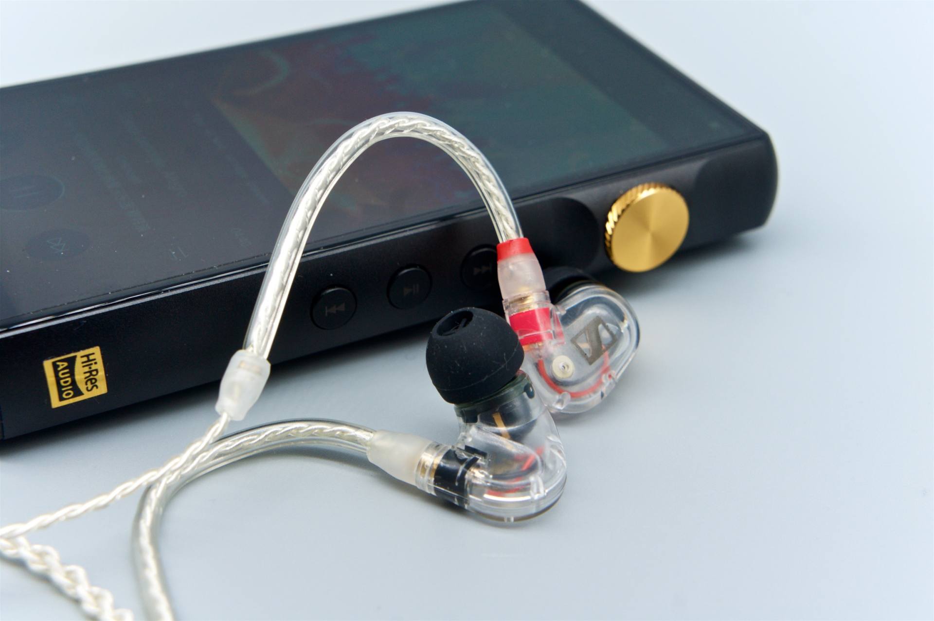 微软|声色俱佳,颜值出圈的iBasso DX240播放器