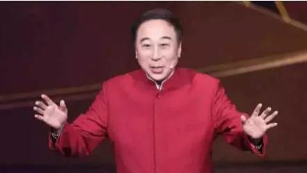 冯巩|冯巩的两个徒弟，一个自毁光明前程，一个欺师灭祖胜过曹云金