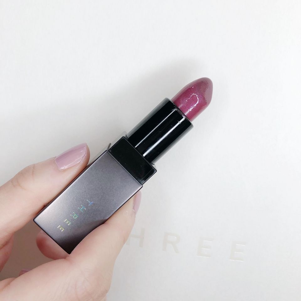 唇膏 5月必看美妆新品特搜：芭比布朗和TF的夏季眼影谁更讨欢心？