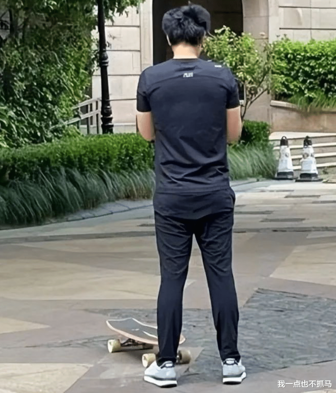 彭于晏|男星被曝私聊女网友，他的人设要崩塌啦？