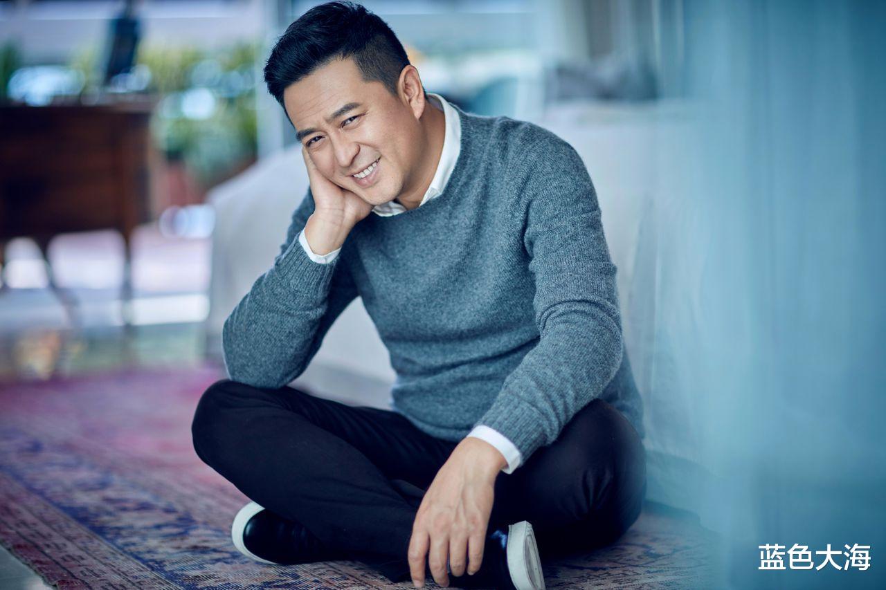 疯狂|52岁张嘉译:病情持续加重,头发花白,他的演艺路还有多远