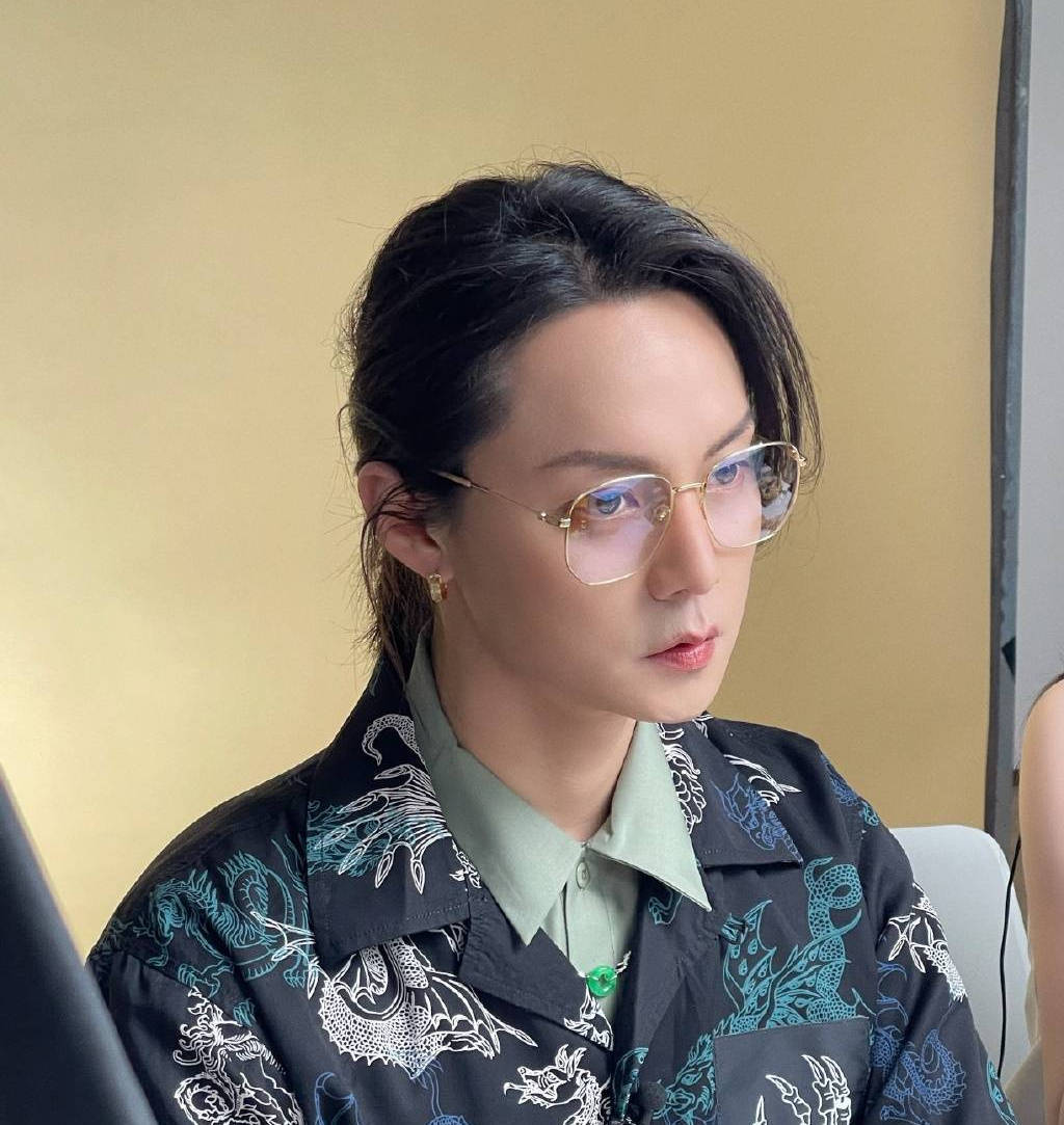 尹正 尹正回应新剧路透被吐槽丑:我早就不减肥了