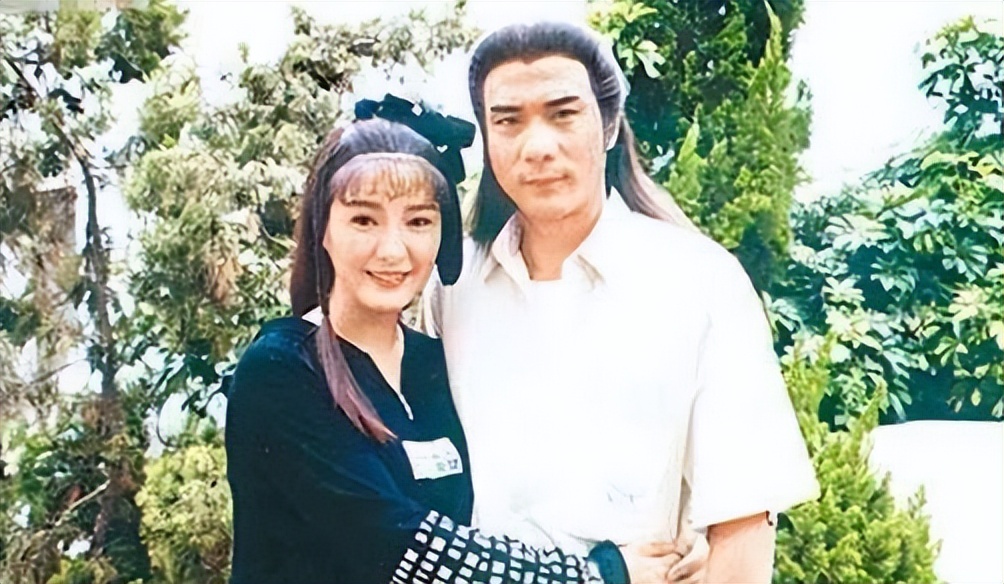 徐少强|徐少强：5个孩子3个妈，3婚娶小30岁娇妻，被称浪子的我很委屈