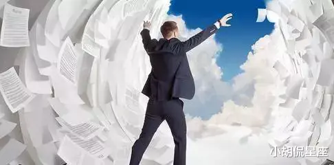 西装|为什么说领导最怕勤奋的员工? 可能是这四个原因