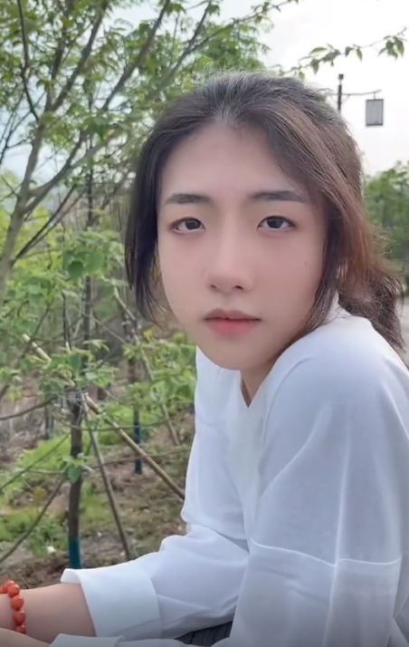 身份证|“全网最美男孩”杰尼辉:比女生还美是啥体验?