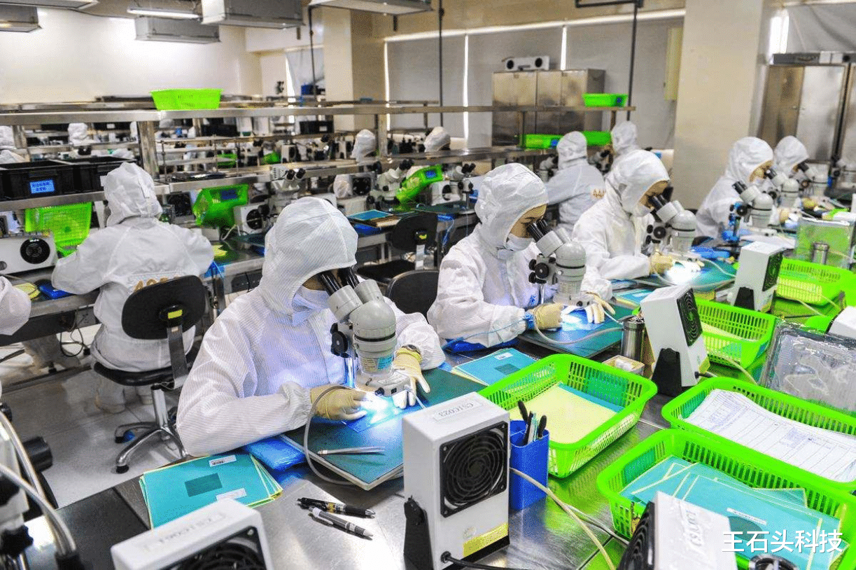 欧菲光|被踢出“果链”后，昔日的中国光学龙头，一年亏了超26亿元！