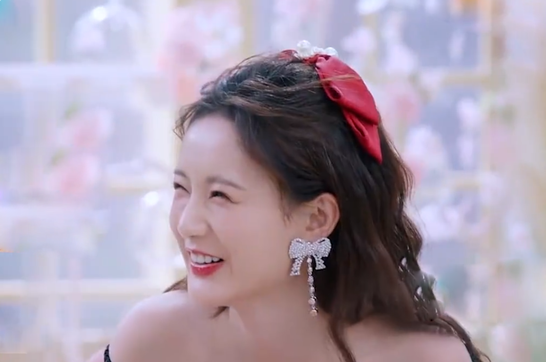 唐艺昕|笑容有“杀伤力”的6位女星，个个甜得像初恋，可爱不是装出来的