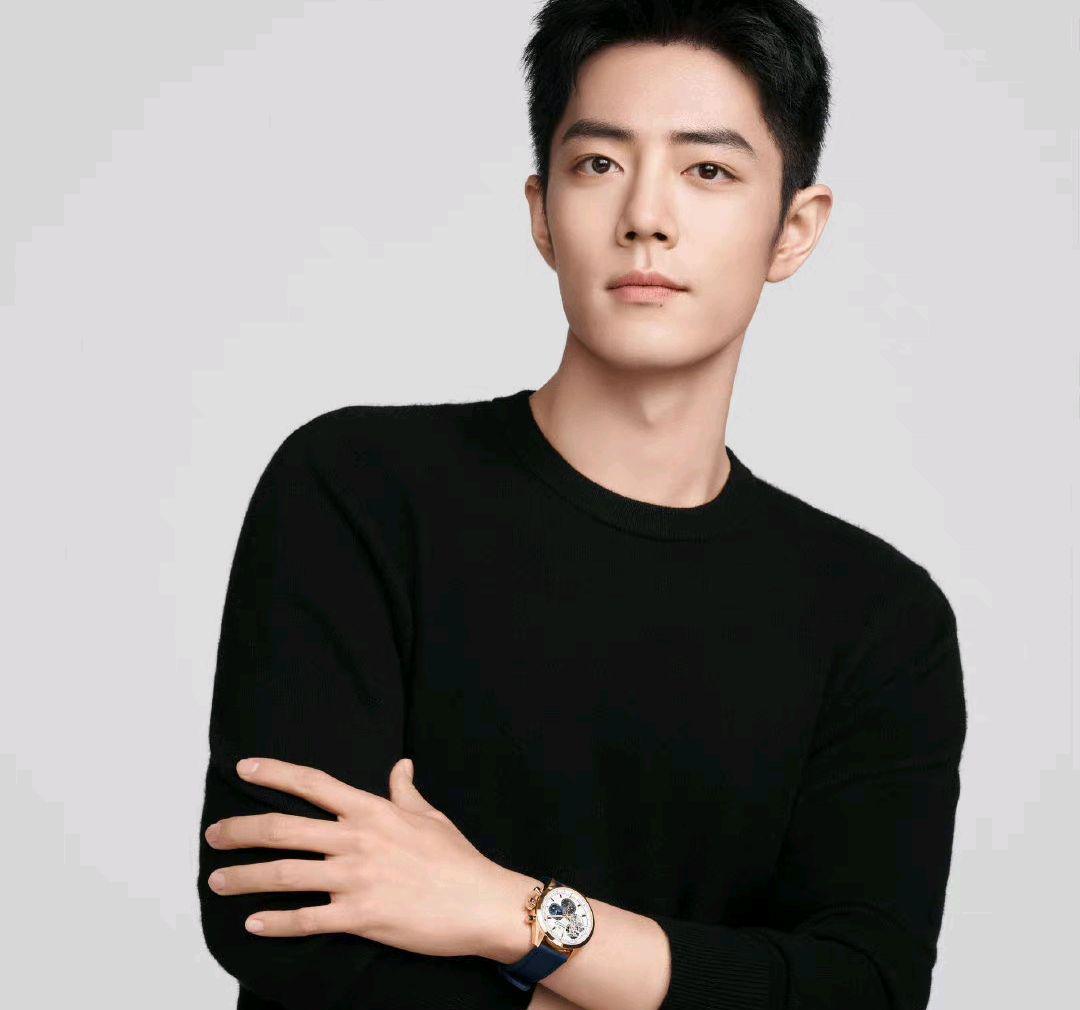 肖战|肖战赶场成都遇热情群众!新角色“盛阳”成为焦点,希望不被打扰