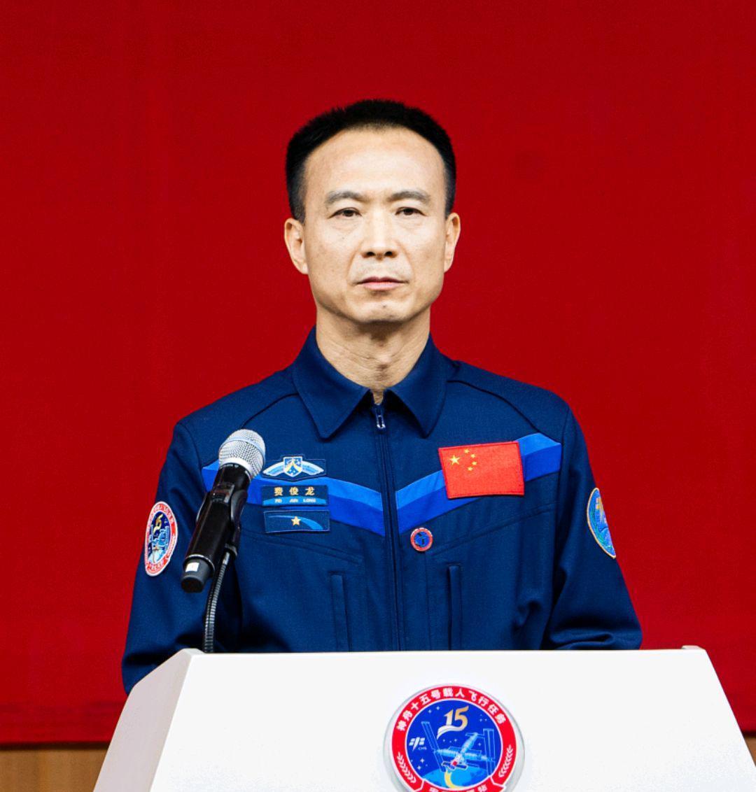 费俊龙和陈冬领衔,创造多个纪录,我国太空人口,目前世界第一