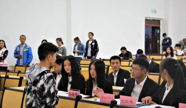 高校|中国烟草发布招聘,里面的“三大要求”,让多数人望而止步