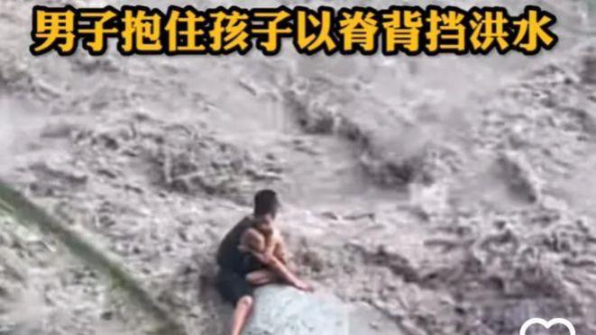 这就是父亲的伟大，但也是父亲的无知，最终父子