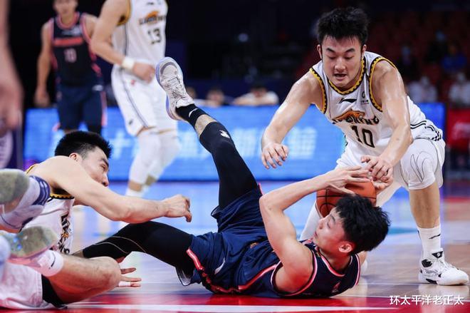 杨鸣|晋级概率89%！辽篮剑指2-0夺赛点，杨鸣已找到爆破点，大名单浮现