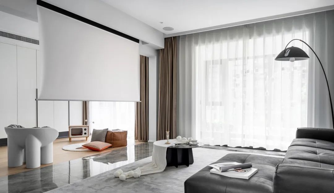 140m2只花11w:这个清新的极简家,满足了全屋收纳+超高颜值!