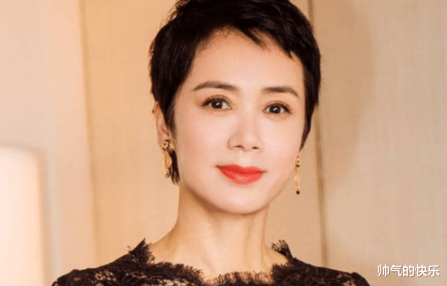 蒋雯丽|蒋雯丽无视丈夫绯闻，打造京圈富太团，与小鲜肉黄轩频传绯闻