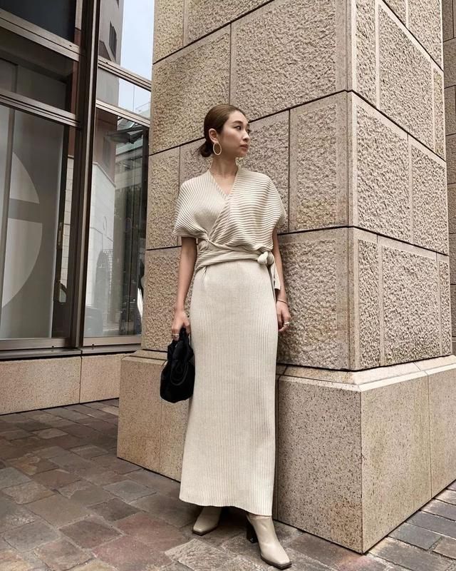 穿衣搭配 看一个女人是不是真的“贵气”，关键在这4点，并不是有钱就行