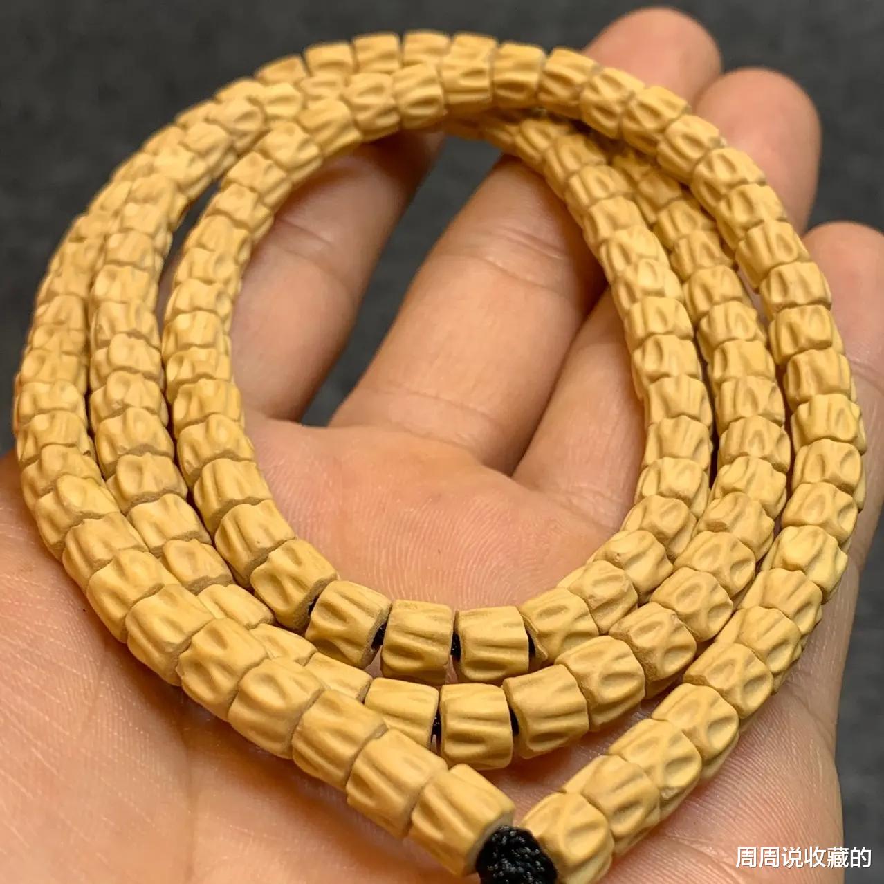 文玩|越盘越润的5种文玩，新手玩家的最爱