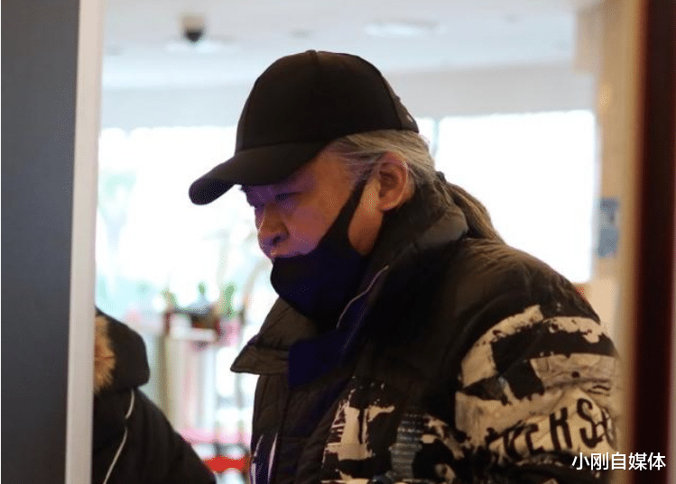 刘欢|58岁刘欢满脸憔悴,52岁孙楠瘦到不敢认,人到50岁是一道坎吗?