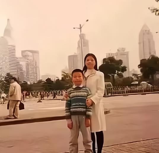 许敏|许敏迎来史上最强暴击：被告反应激烈，杜粉众筹打官司