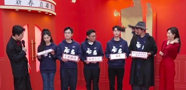 县委大院|《无名》提前预热,看似吊足观众胃口,实则是制作班底的底气