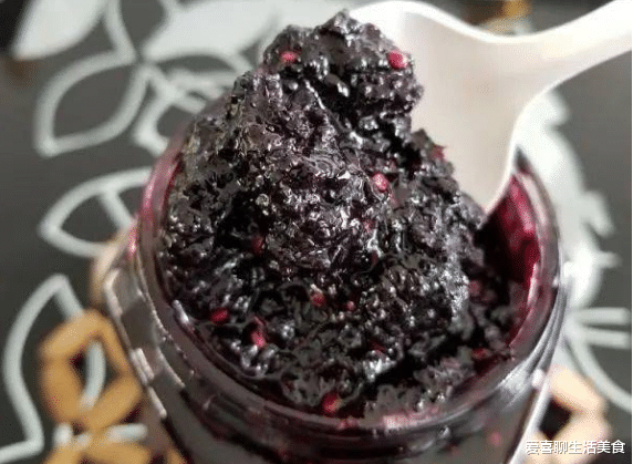 牛油果|初夏,遇见这果别手软,人称“民间圣果”,清甜营养高,常吃身体好