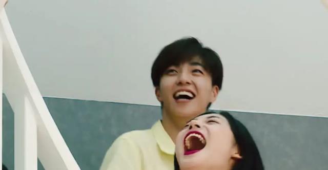 周洁琼|让王思聪亲自接机，片场加戏无视女主赵丽颖，周洁琼到底有啥背景