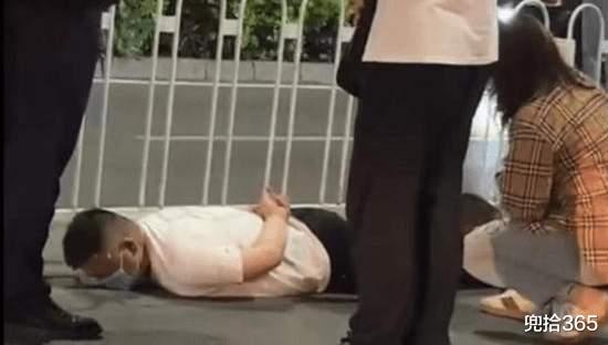 唐山事件后续:烧烤店旁巷子里的1分41秒发生了什么?她们这样说