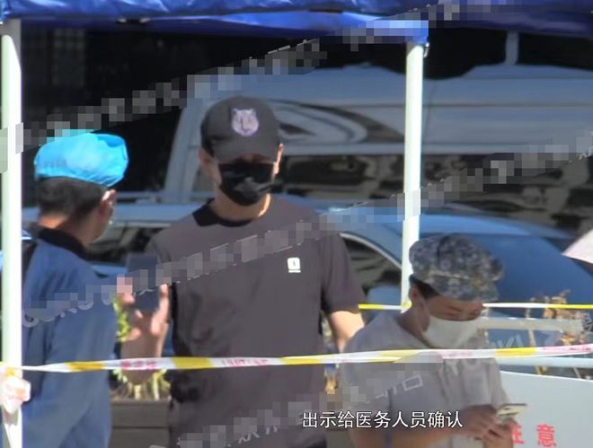 刘诗诗|刘诗诗刚进组不久，吴奇隆就跑去探班，网友称又来耽误刘诗诗拍戏