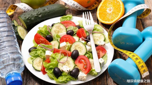 输液|定期住院输液可以疏通血管改善糖尿病?不可靠!输液危害要提防