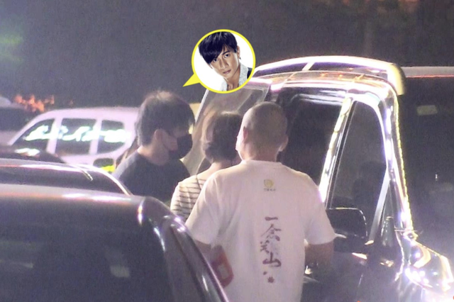 吴奇隆|吴奇隆一家三口现身,刘诗诗抱着儿子显费力,步步侧颜帅气可爱