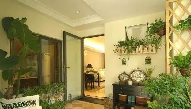 让你见识一下什么是真正的入户花园，你家那只是简单的门厅而已！