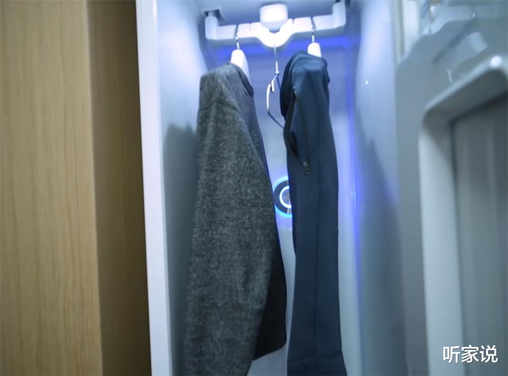 香港小夫妻买下53㎡旧房,将三室小家变成日式暖居,前后差别太大