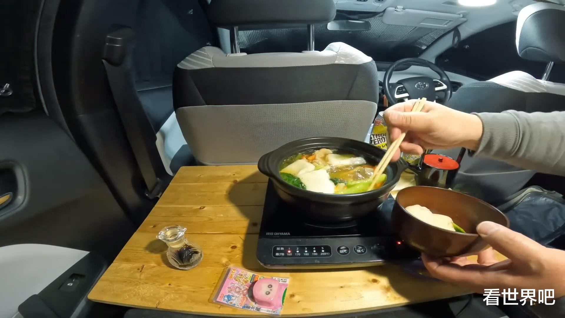 日本43岁无业游民，没房子没对象床车为家，每天窝在车里喝酒吃肉