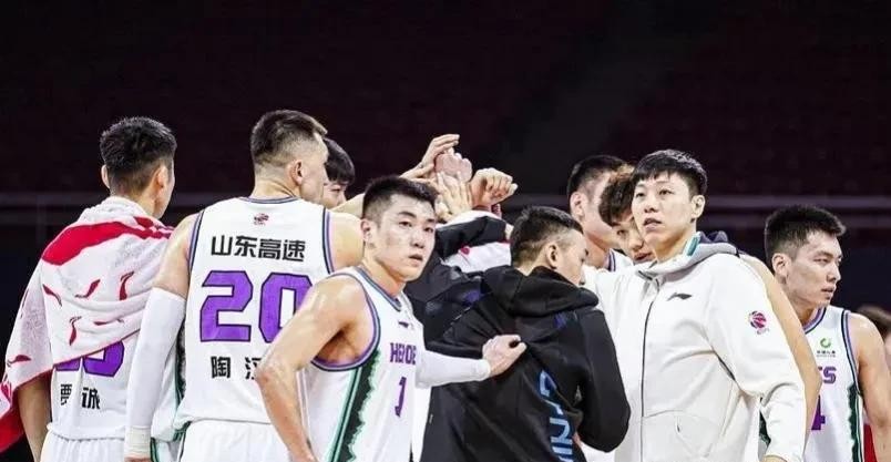 山东男篮|正式离队！宫鲁鸣告别山东男篮，现身安徽文一