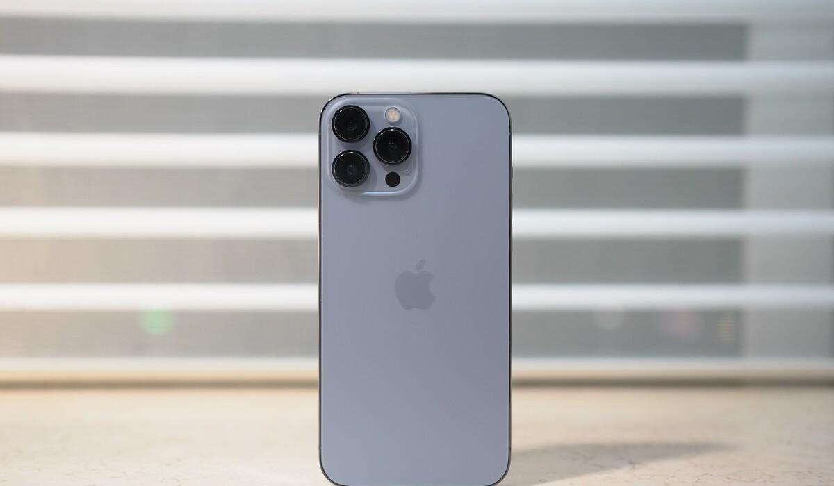 iPhone|有四款苹果iPhone，入手其中一款，都能用上3年，换块电池还能战