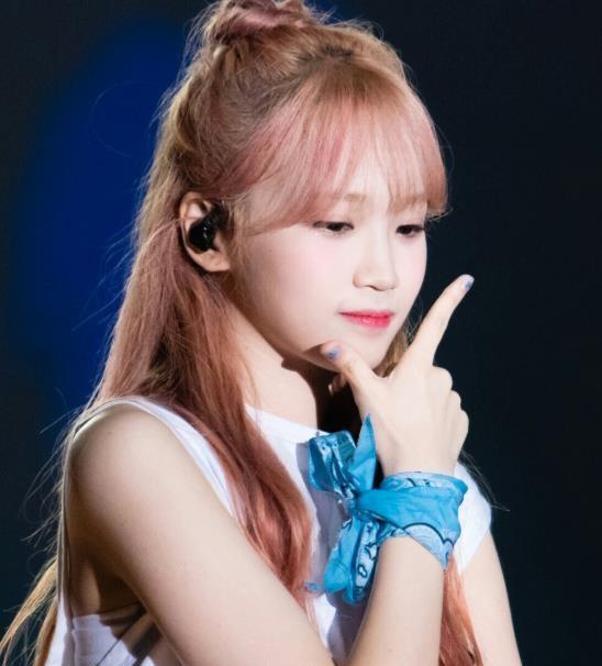 张元英|贿赂出道被嘲小偷，后靠实力逆袭人气TOP，却因走性感路线被嘲