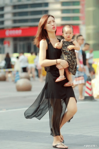 产后|产后做对5件事,你也能成为辣妈,可以职场家庭两不误。