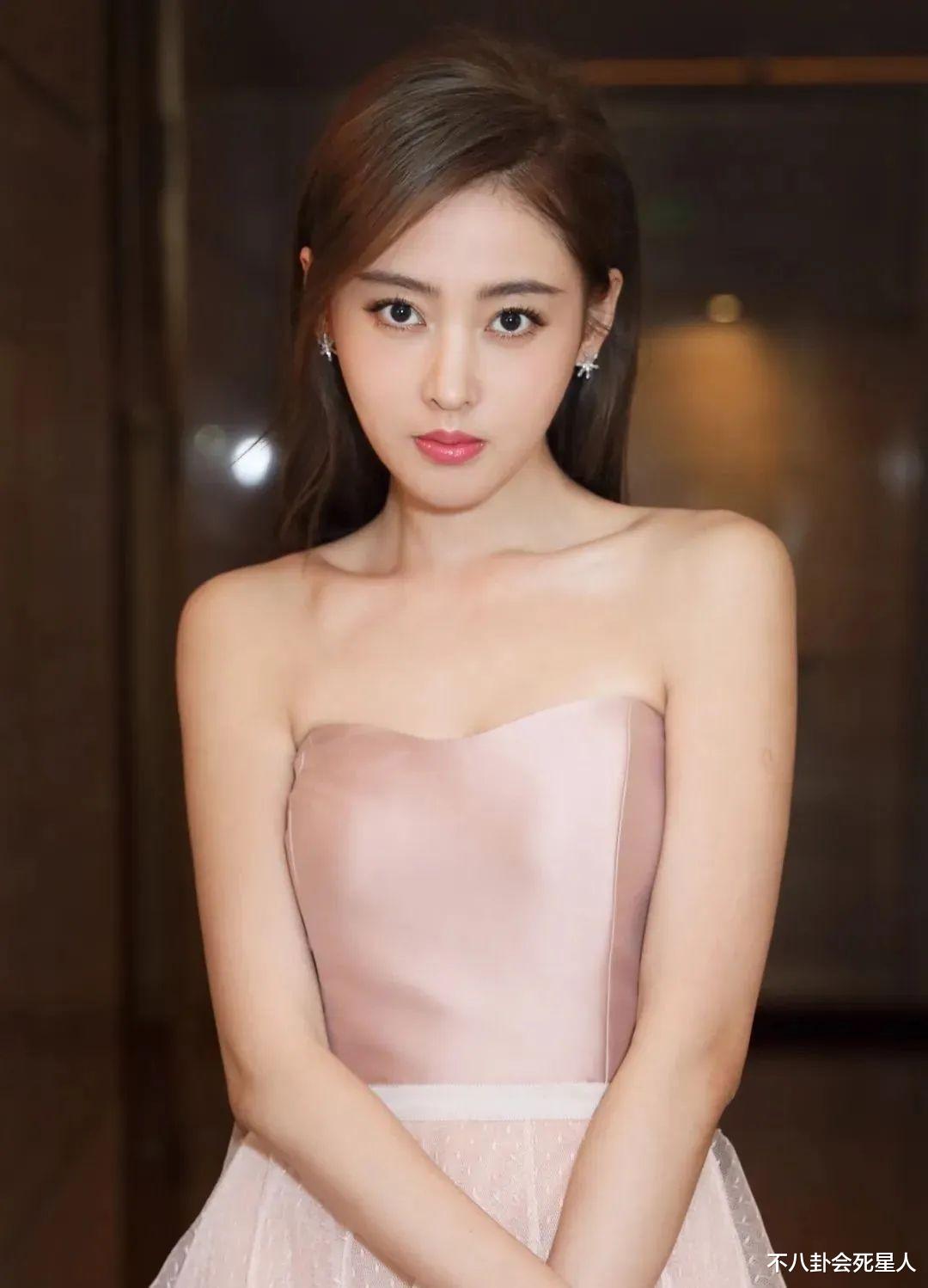 宁静|排骨胸，蚂蚁腰，瘦成“骷髅”真的不如丰满性感！