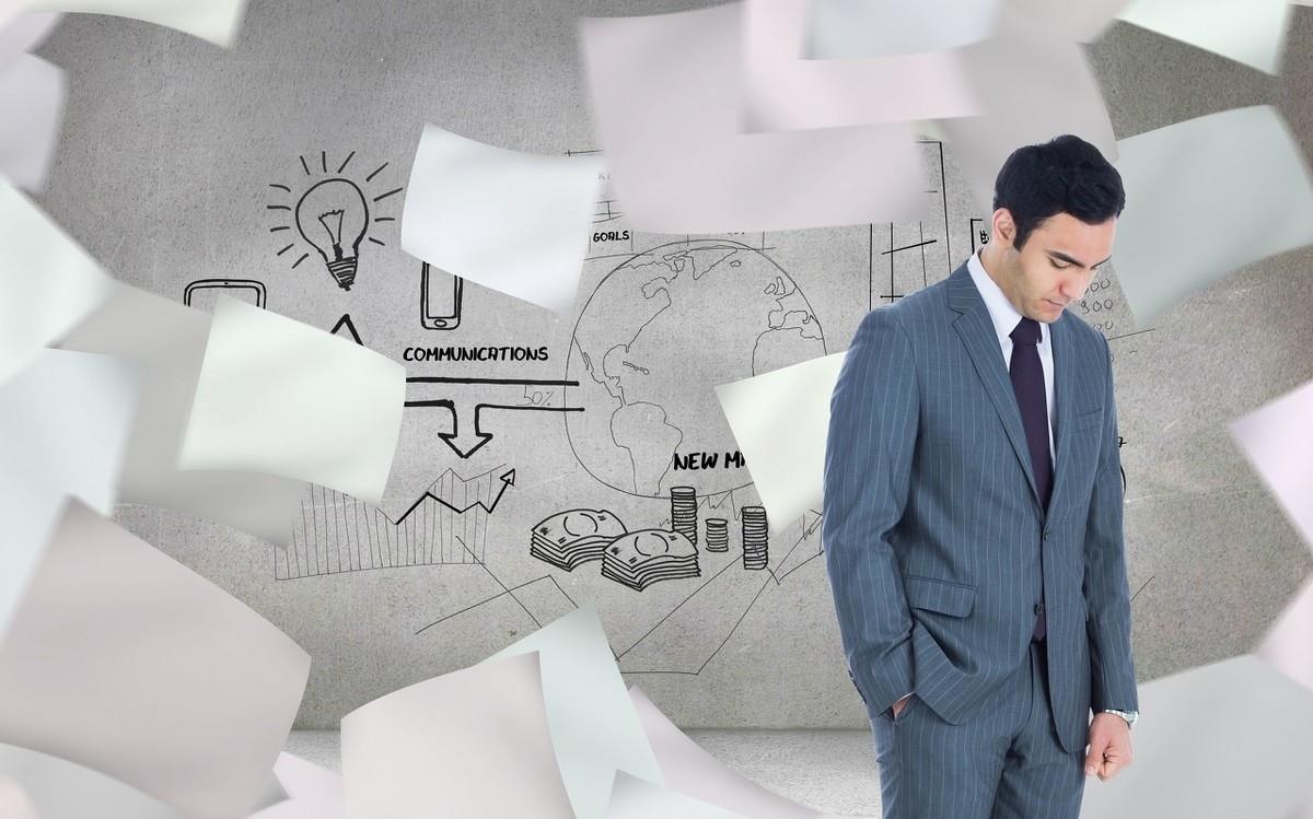 贞贞|职场小人多,这3种情况要注意,别中了小人的圈套也不知