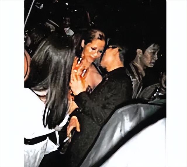 许雅钧|\拿捏S家\许雅钧:家暴小S常驻夜店约辣妹,背景成迷让徐家忌惮